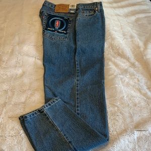 New 1990 Levi’s 550 relaxed fit, tapered leg jeans. Size 16 long